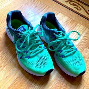 nike pegasus 33 mens size 9